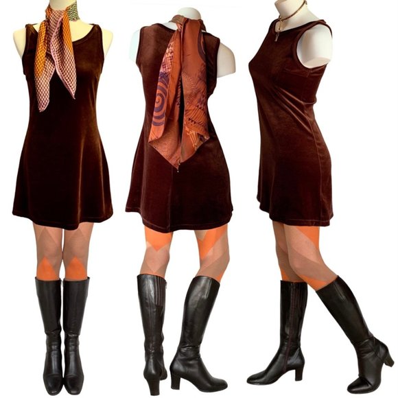 Hana Dresses & Skirts - Like new brown velvet/velour boat neck fit & flare mini dress - size M